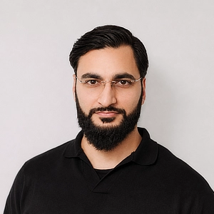Zeashaan Akhmed